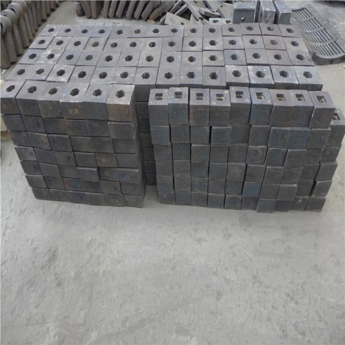 高铬耐磨锤头、高铬合金锤头、细碎机锤头、高铬方锤、制砂机