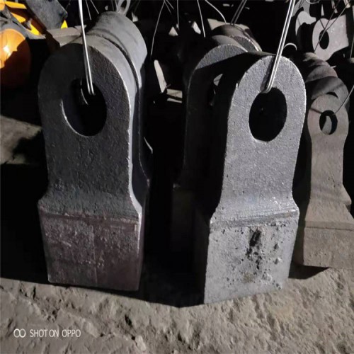 河北邢台【破碎机锤头方锤甩锤板锤高锰/高铬锤头】价格