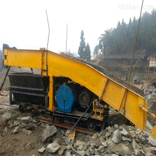 大坡度矿洞出料装岩机 可分体耙斗装岩机安装方便