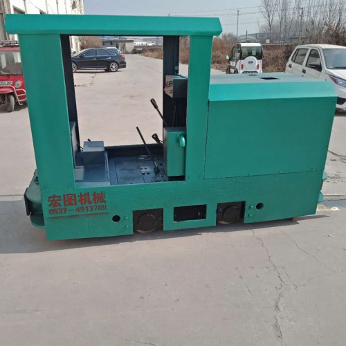 矿用柴油牵引机车 2吨柴油火车头