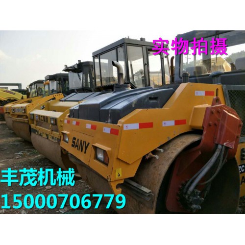 潍坊二手26吨压路机 二手柳工20吨压路机原装车型