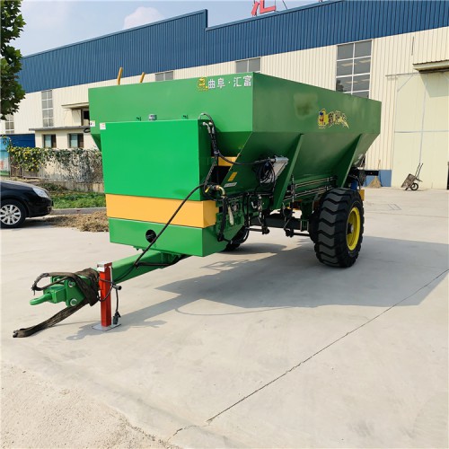 2021新款撒肥机 大型撒肥车
