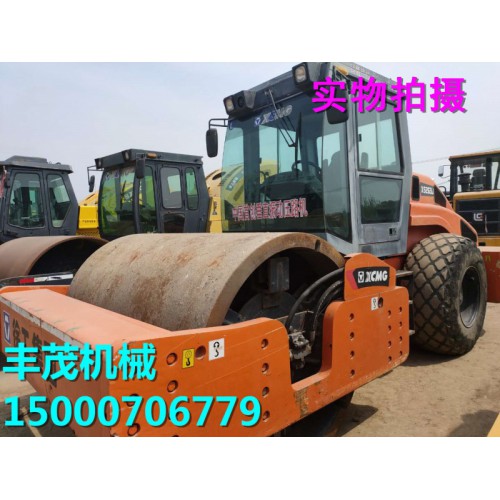 林芝二手洛阳22吨压路机 二手徐工26吨压路机自用九成新