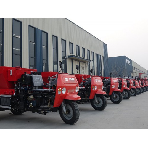 五轮三轮撒粪机  鲜粪机  散粪车 撒肥一体机 大棚专用