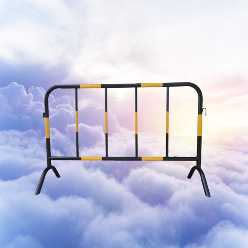 裕财丝网批发 铁马护栏 移动临时护栏