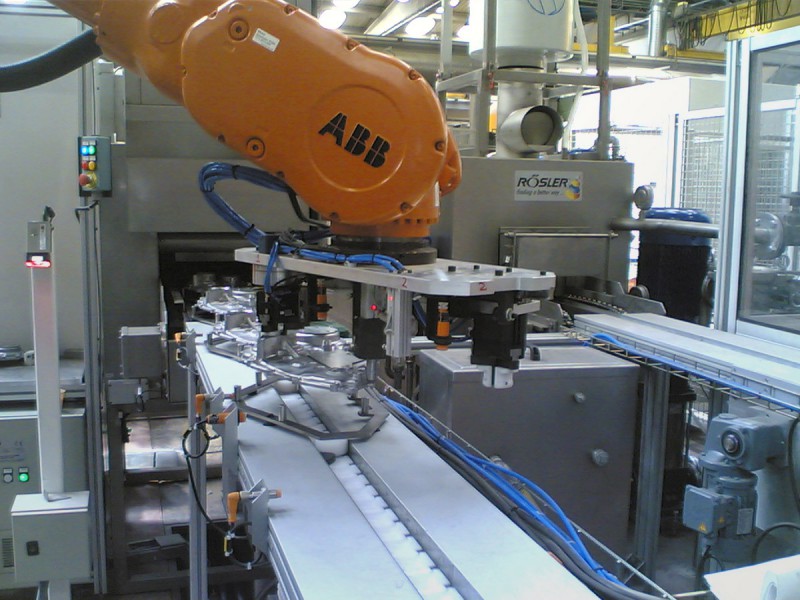 X Robotics®爱科思机器人机床上下料 ABB (9)