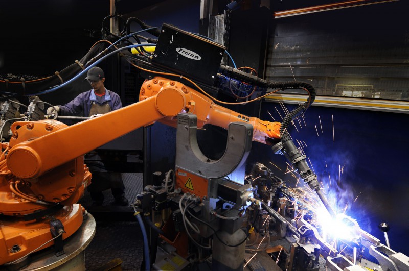 X Robotics®爱科思机器人焊接点焊弧焊 ABB (1)