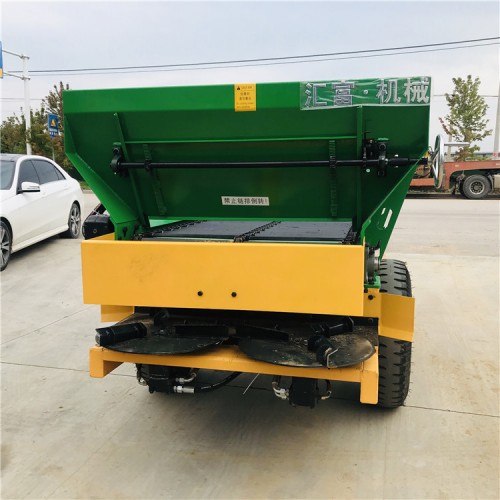 汇富撒粪车销售厂家