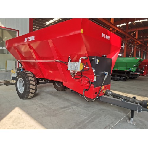 内蒙古巴彦卓尔干湿粪撒粪车 有机肥撒粪机 大型撒肥机 扬粪机