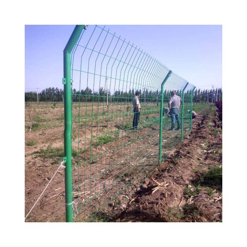 护栏网厂家直销 铁丝防护网 铁路护栏网