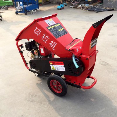 卧式碎枝机 葡萄枝移动碎枝机 新款柴油移动式碎枝机