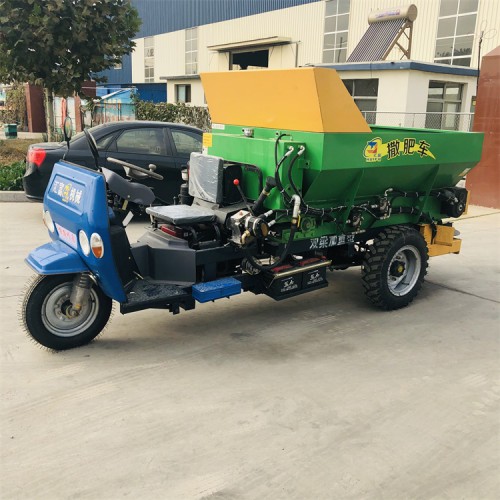 三轮撒肥机厂家 汇富 自走式撒肥车