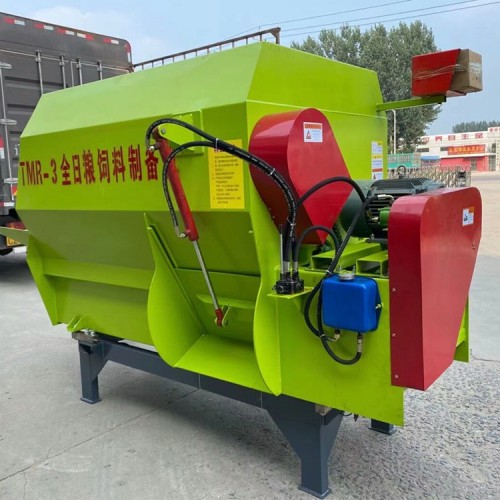 tmr饲料搅拌机 卧式搅拌机