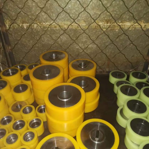 聚氨酯轮 聚氨酯包胶轮 铁芯聚氨酯轮