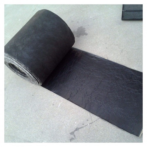 沥青路面裂缝防裂贴