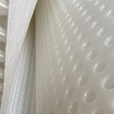 高分子复合防护排水异形片自粘土工布