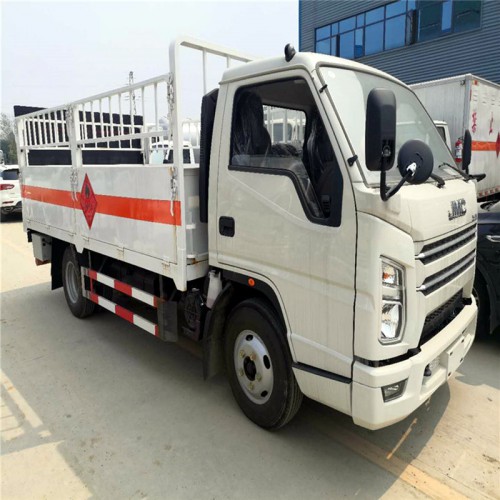 气瓶运输车 4米2危险品厢式车