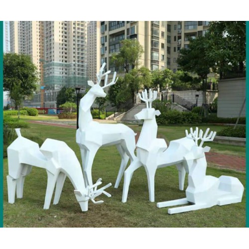 景观鹿美陈摆件玻璃钢卡通雕塑可定制