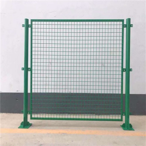 公路护栏网 圈地围栏网 圈山护栏网