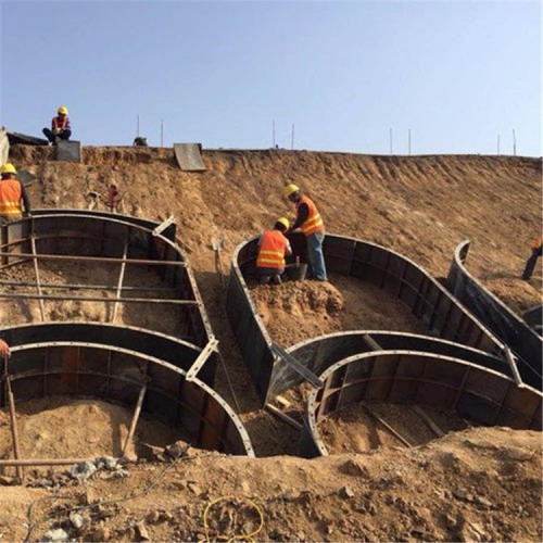 公路拱形骨架模具 高速公路拱形骨架模具销售批发 朗大模具