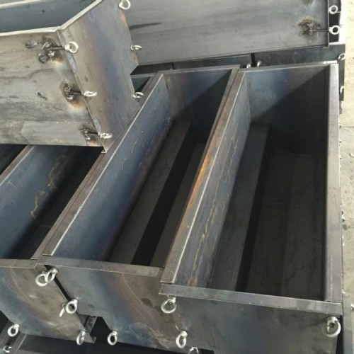 高速铁路遮板模具 高速公路遮板模具成套定制 朗大模具