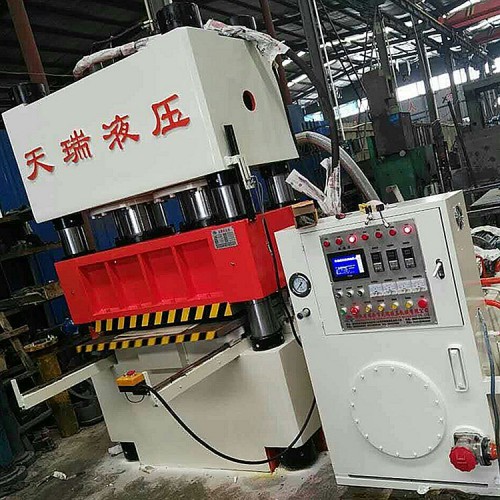 【热销】天瑞液压机械厂家直销 拼图打散机 玩具拼图液压机价格