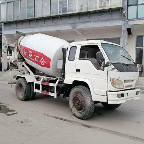 小型二手搅拌罐车