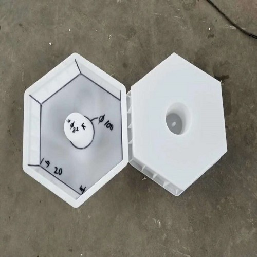 繁盛预制生态水利护岸模具 连锁护坡模具 空心六角护坡模具