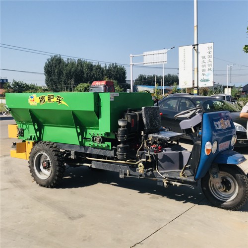 大棚三轮撒肥机 三轮撒肥车撒粪车