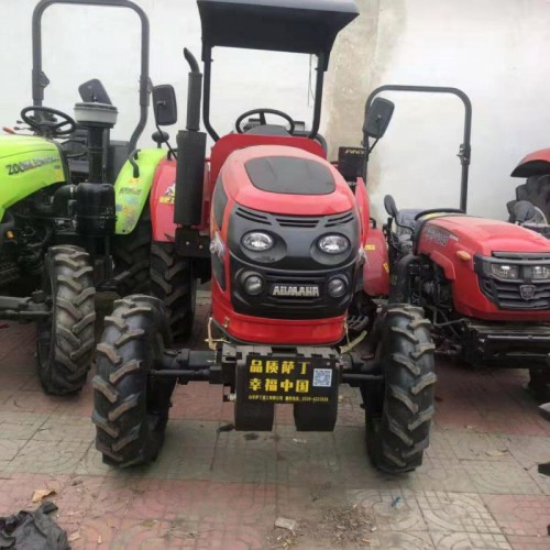 萨丁704农用四轮拖拉机 四驱多功能耕地机 质保一年