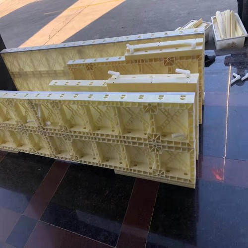 繁盛定制现浇式模板 混凝土防撞墙钢模板 防撞墙铁模具