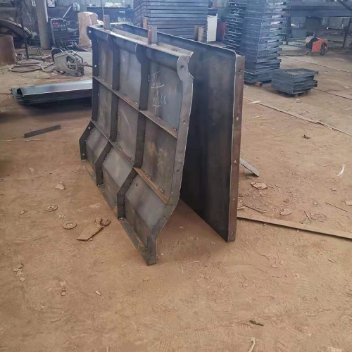 繁盛定制防撞墙模板 现浇防撞墙钢模板 现浇式塑料墙板