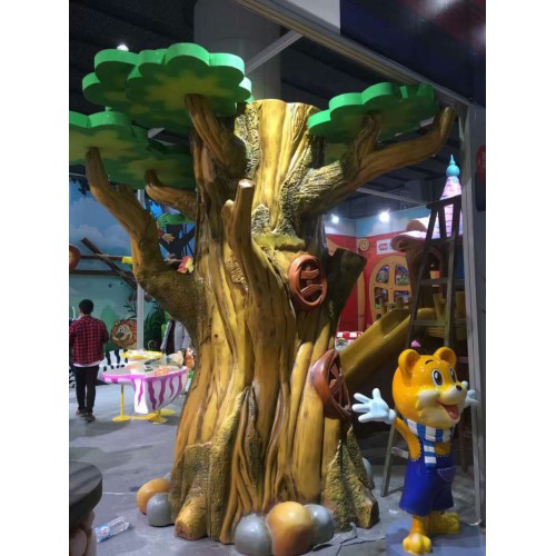 商场婚庆活动美陈泡沫雕塑