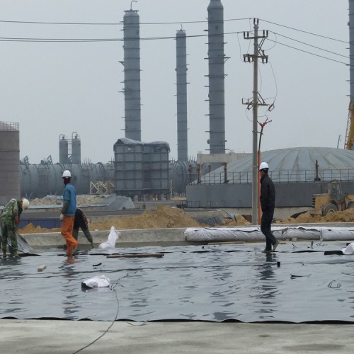 土坝复合土工膜施工方案 防渗膜复合土工膜 复合土工膜施工方法