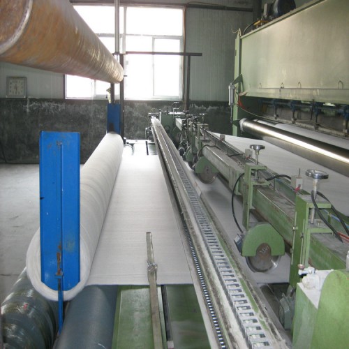 称多1500g长丝复合土工膜 复合防渗膜经久耐用