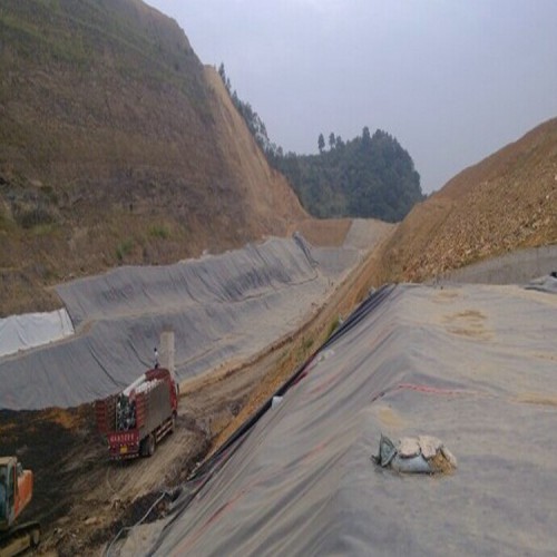 2.0mm渗滤液调节池土工膜