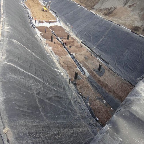 1.5mm土工膜 300g长丝土工布垃圾场防渗膜