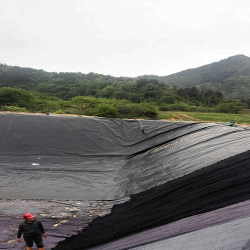 尾矿坝防渗HDPE土工膜 0.20mmHDPE防渗膜精选厂家