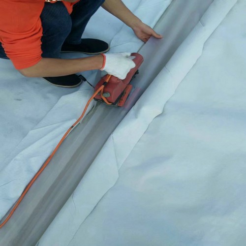 双色HDPE土工膜 0.7mm土工膜厂家批发价