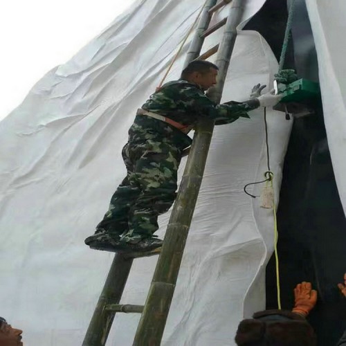 蒲城养猪场1.5mm污水池土工膜 土工膜价格生产厂家