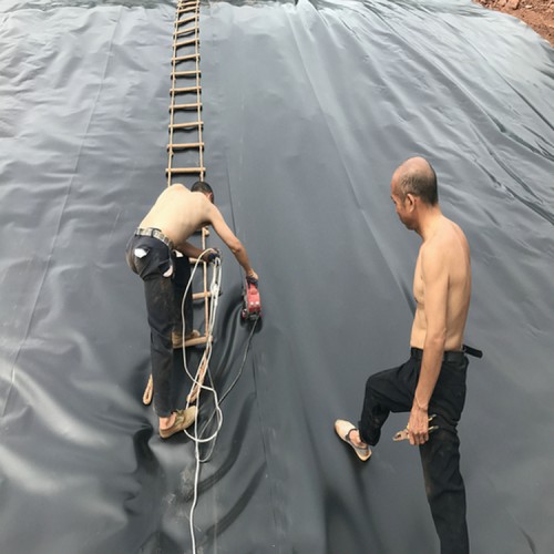 800g 两布一膜 0.25mm土工膜性能稳定