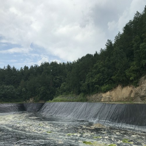 防暴晒双色HDPE土工膜 0.6mm土工膜货源充足