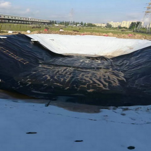 1.1mm防渗膜厂家自产自销