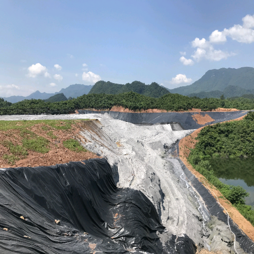 尾矿坝渣场防渗1.5mm防渗膜可量尺定做