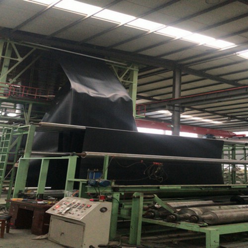 垃圾填埋场覆盖膜 0.7mmHDPE土工膜货源充足