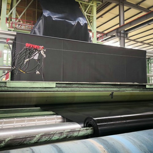 化工厂污水池土工膜 0.40mmHDPE土工膜厂家批发