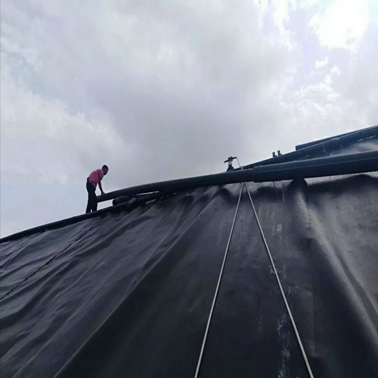 化工池防渗用1.5mmHDPE防渗膜精选厂家