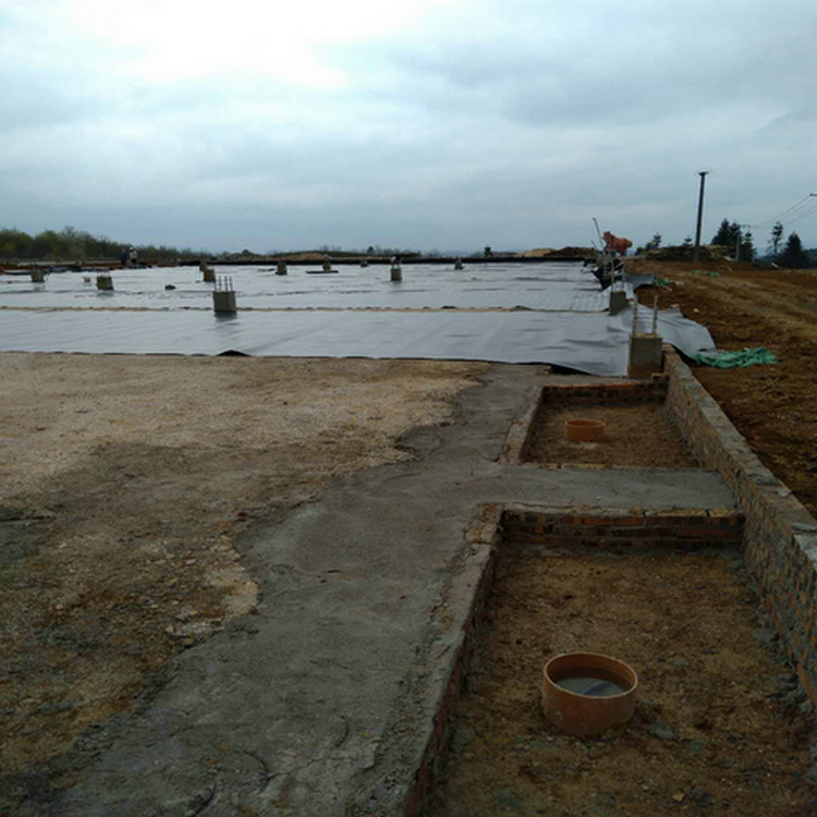 1.1mm土工膜 油罐基础防渗膜 防渗膜多少一平米