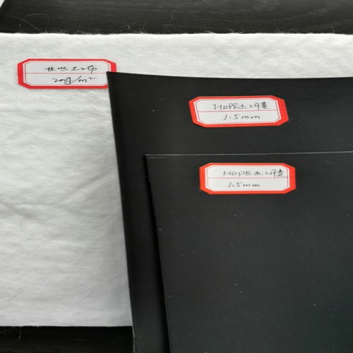 养猪场氧化塘 1.5mmHDPE土工膜 0.40mm防渗膜源头生产厂