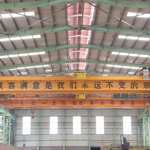 双横臂梁式起重机